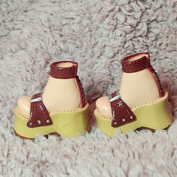 Mattel Barbie My Scene Red Platform Doll Sandals Shoes 2003 Spring Break Chelsea - Picture 2 of 6